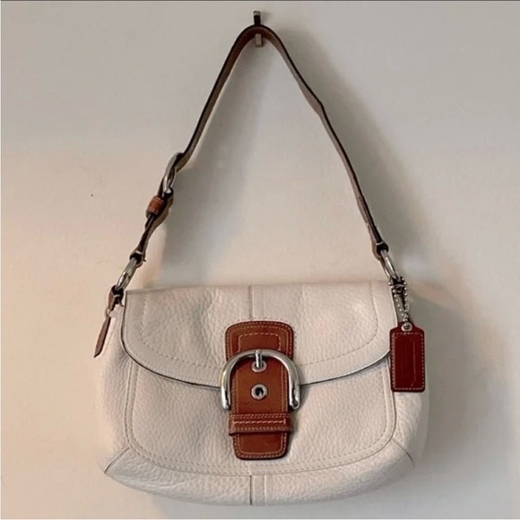 Coach Handbags - Vintage Coach Signature White Leather Soho Bag timeless piece